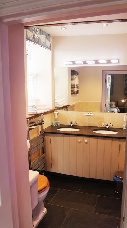 The Mayhill Hotel Monmouth Extérieur photo